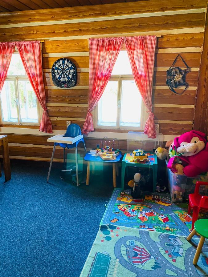 Penzion Lesni Zatisi- Harrachov Exteriör bild