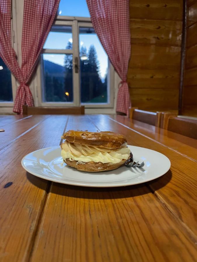 Penzion Lesni Zatisi- Harrachov Exteriör bild